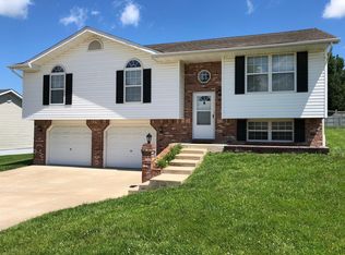 3916 Liverpool Dr, Jefferson City, MO 65109
