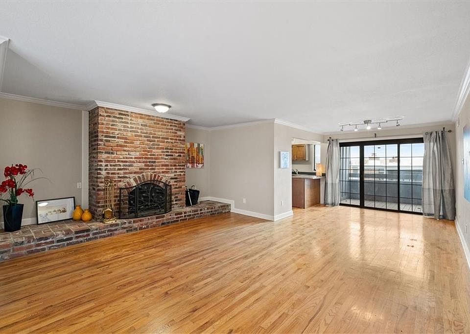 1st image of 4056 Warwick Blvd APT 12