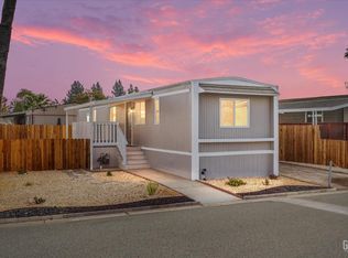 279 Teakwood Ln, Bakersfield, CA