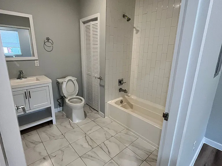 54 Pearl St #303 — Photo 4
