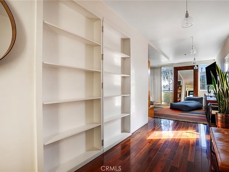 2114 Narcissus Ct — Photo 19