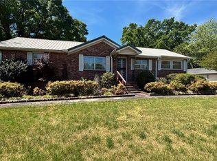 270 Flat Rock Rd, Liberty, SC 29657