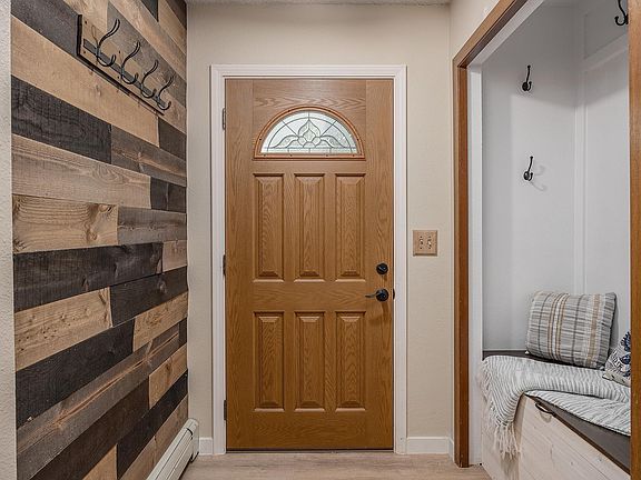 2nd image of 3085 Mellow Woods Dr