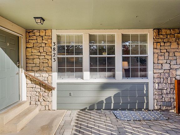 2nd image of 3823 Paseo del Prado