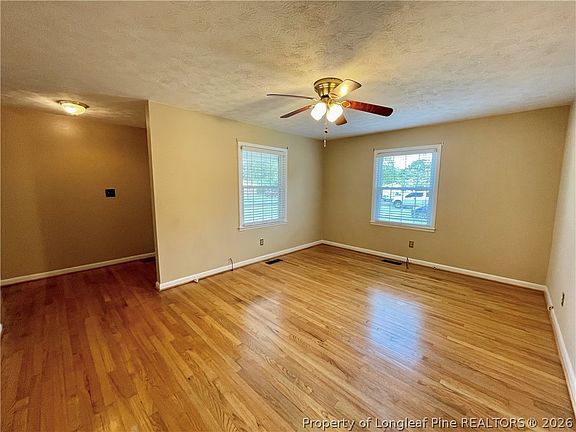 3rd image of 1414 Berkshire Rd