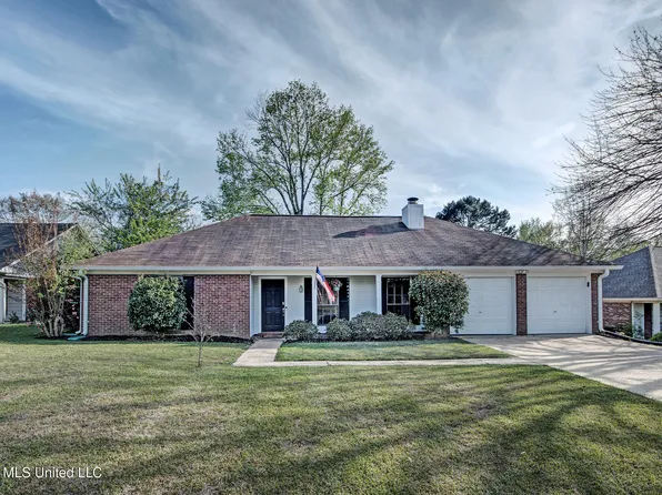 617 Water Oak Dr, Madison, MS 39110
