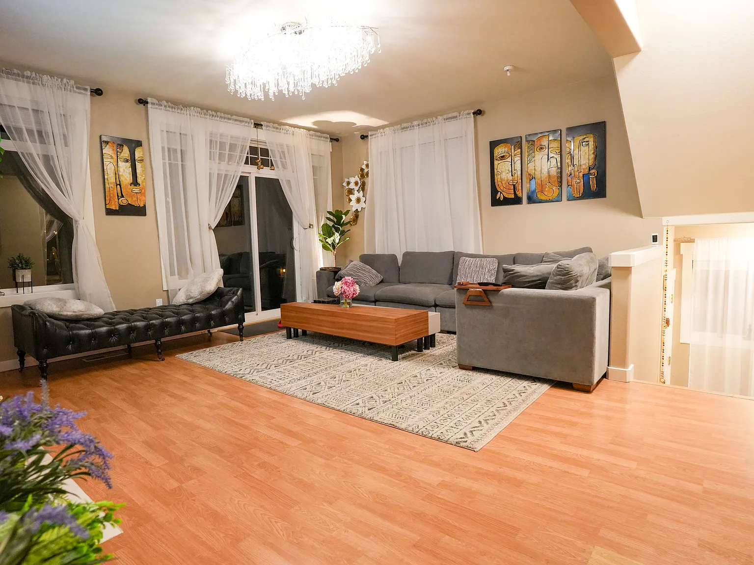 4 bed, 3.5 bath, 1730 sqft, $4,700 — Photo 3