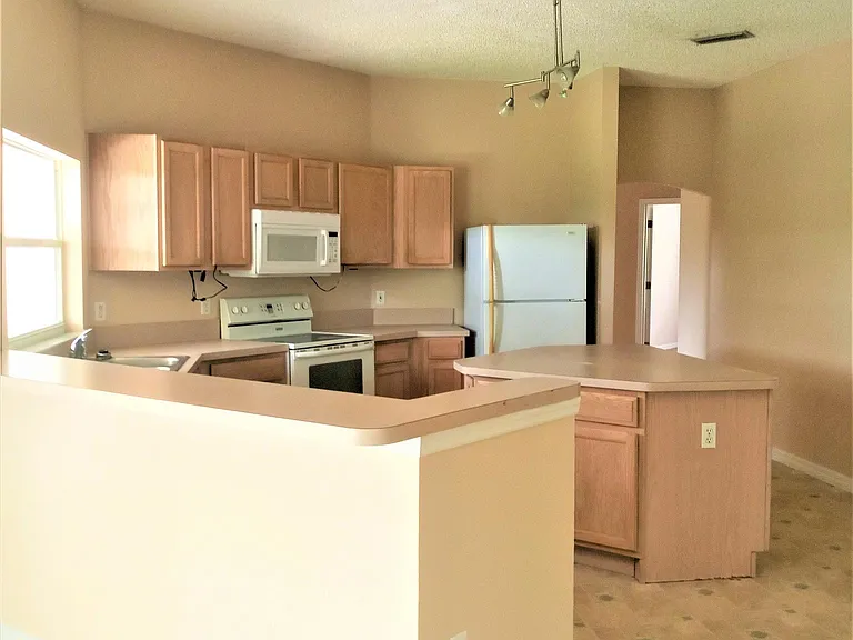 12 Empire Ln — Photo 10