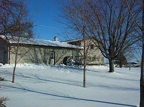 3rd image of W6291 Greenville Dr