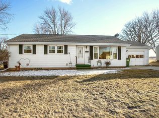 717 Menasha St, Reedsville, WI 54230