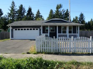 206 Seattle St E, Rainier, WA 98576