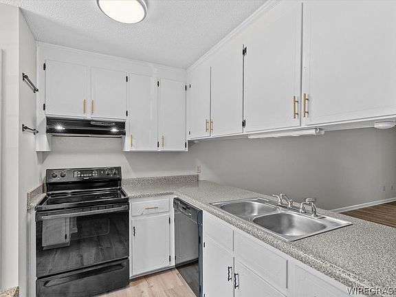3rd image of 129 Brian Ct