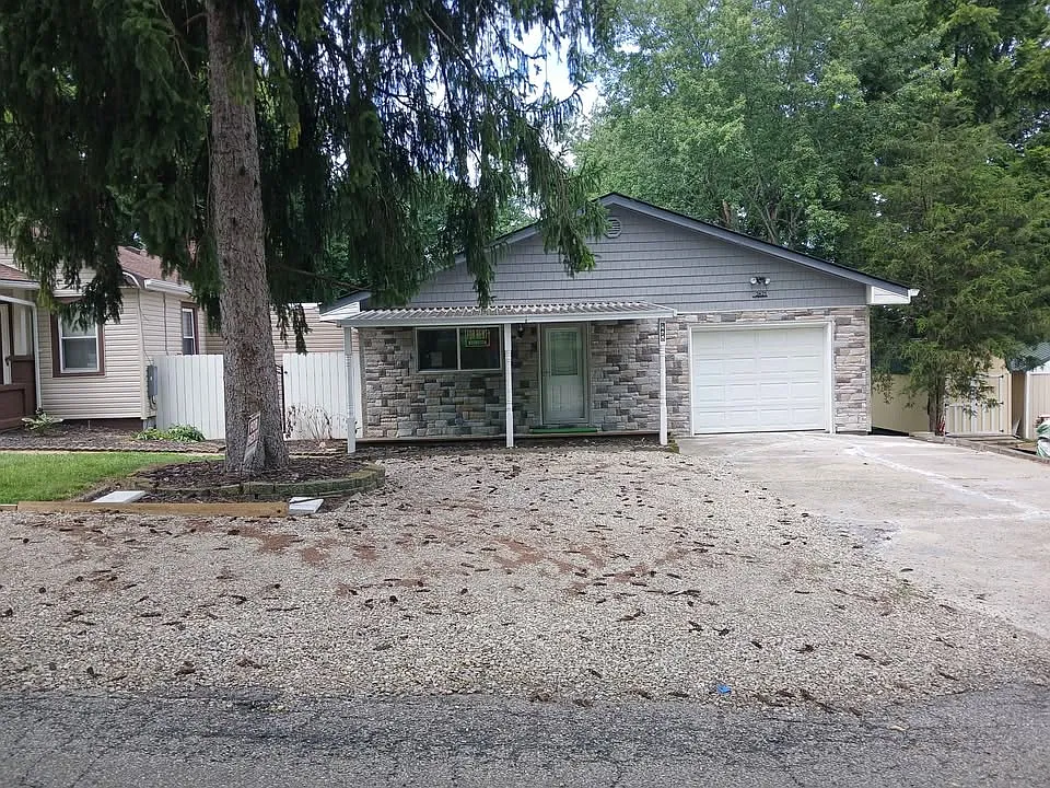 2 bed, $1,500 — Photo 2