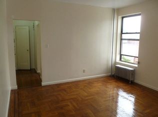33 Midwood St, Brooklyn, NY 11225