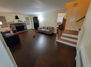 47 Robbinwood Ter, Linden, NJ 07036