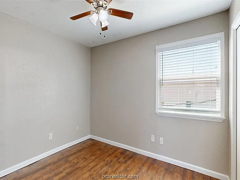 806 Oran Cir #G — Photo 15