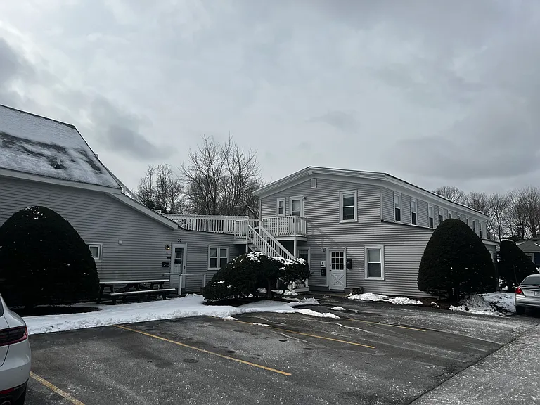 30 School St #2 — Photo 11