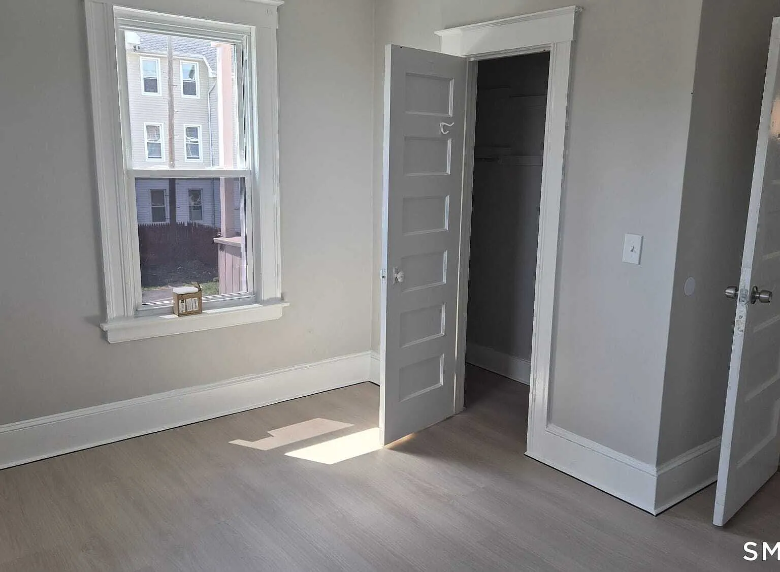 3 bed, 1.0 bath, 1320 sqft, $2,000 — Photo 4
