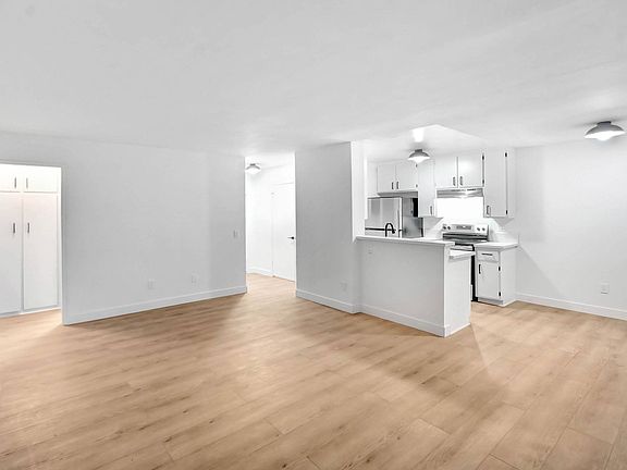 2nd image of 930 N Martel Ave APT 305