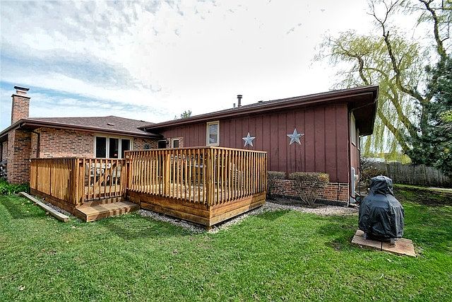 2nd image of 13033 Woodland Dr