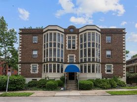 331 Bryant Ave