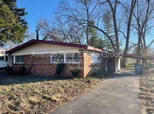 8330 Woodhurst Dr, Saint Louis, MO