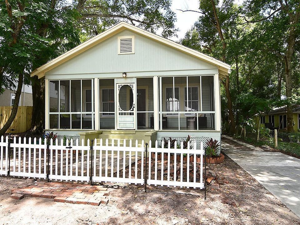 Front view of home with available parking