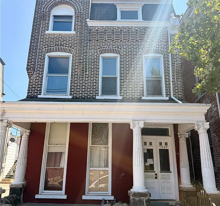 1024 W Turner St #2
