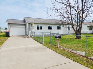 1325 Crutcher St, Springdale, AR 72764