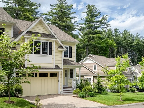 37 Jefferson Dr #37, Lexington, MA 02420