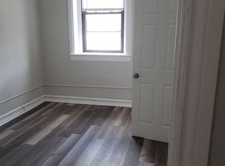 2147 W Armitage Ave #2F, Chicago, IL 60647