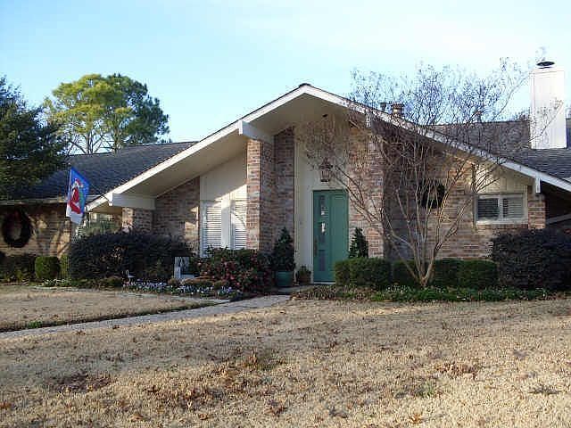 1st image of 14105 Tanglewood Dr