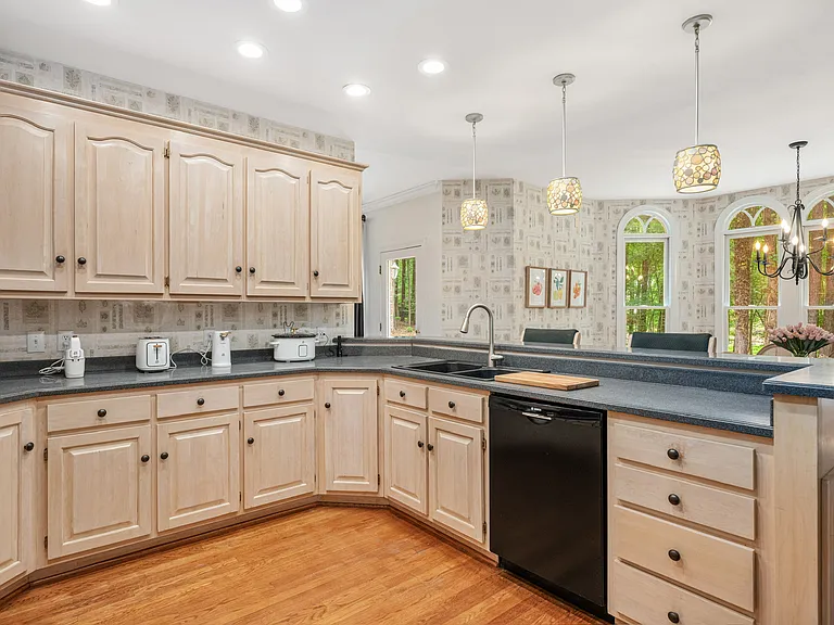 5808 Laurel Rock Ln — Photo 16