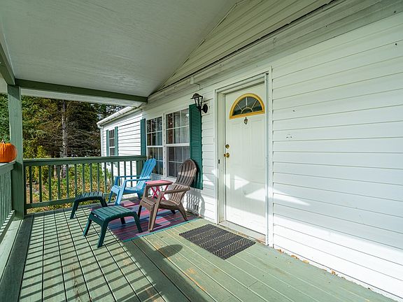 2nd image of 46 Summer St