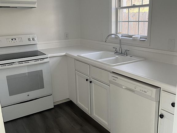 3rd image of 10 W Main St #1