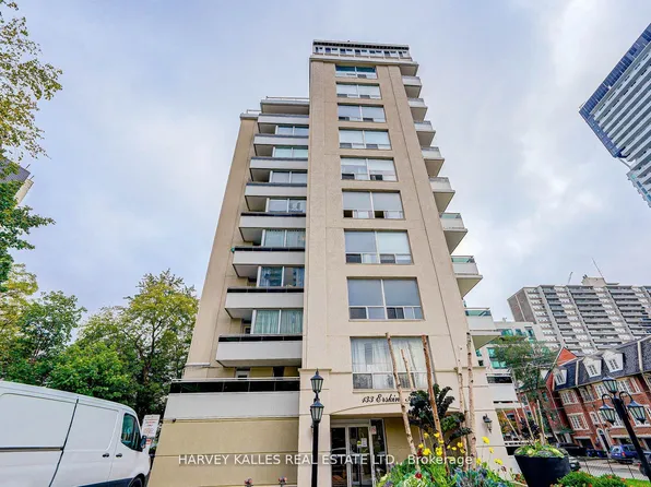 133 Erskine Ave, Toronto, ON