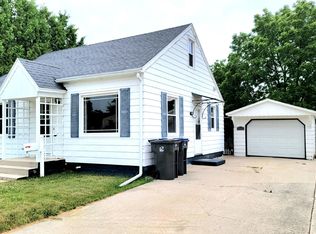 326 State St, Sheboygan Falls, WI 53085