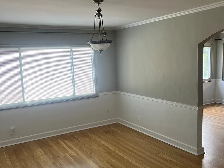 1020 Northwest Blvd #C — Photo 5