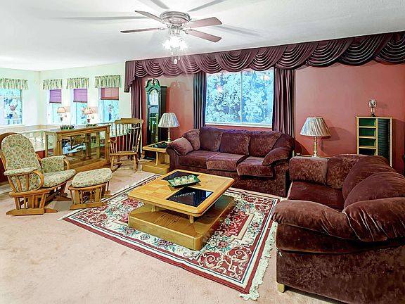 5th image of 23381 Whippoorwill Ave