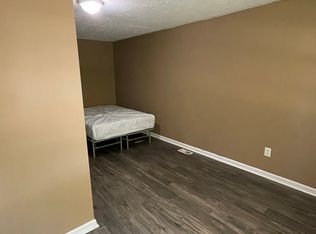 5270 Scofield Rd, Atlanta, GA 30349