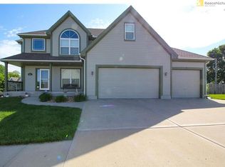11244 N Holly St, Kansas City, MO 64155