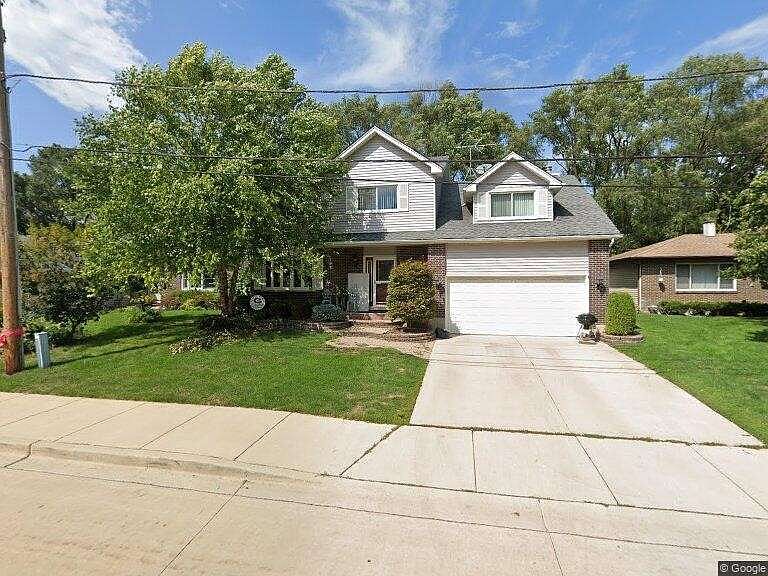1st image of 148 E Windsor Ave