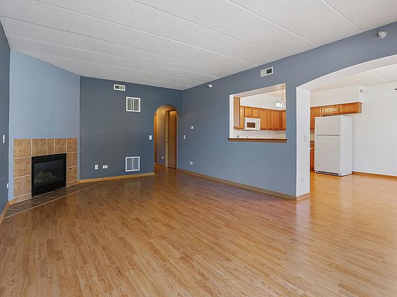 4th image of 16690 Liberty Cir #1N