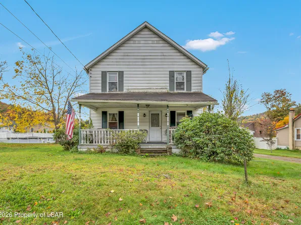 151 Carpenter Rd, Harveys Lake, PA 18618