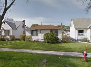 376 Hartford Ave #1A, Winnipeg, MB R2V0W6