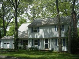 43 Terrace Dr, East Greenwich, RI 02818
