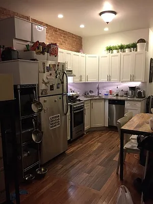 Rented by Peter Jacob, LREB | media 32