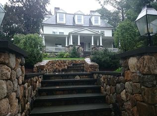 5 Druce St, Brookline, MA 02445