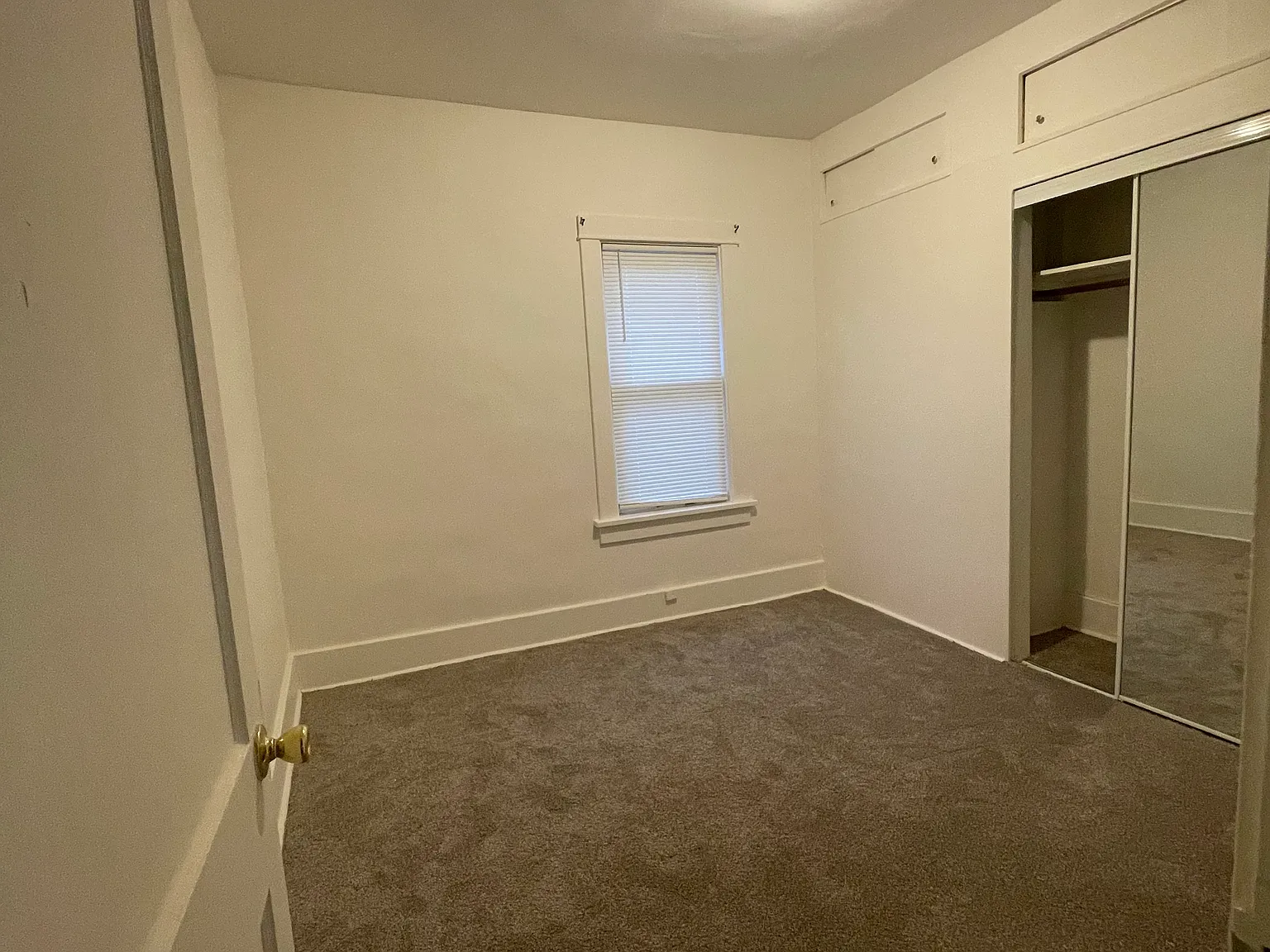 519 S Osborn Ave — Photo 4