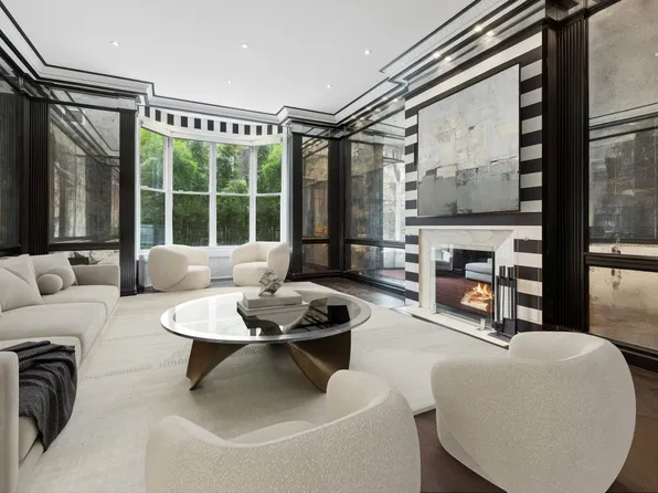 132 East 62nd Street TOWNHOUSE image 1 of 20